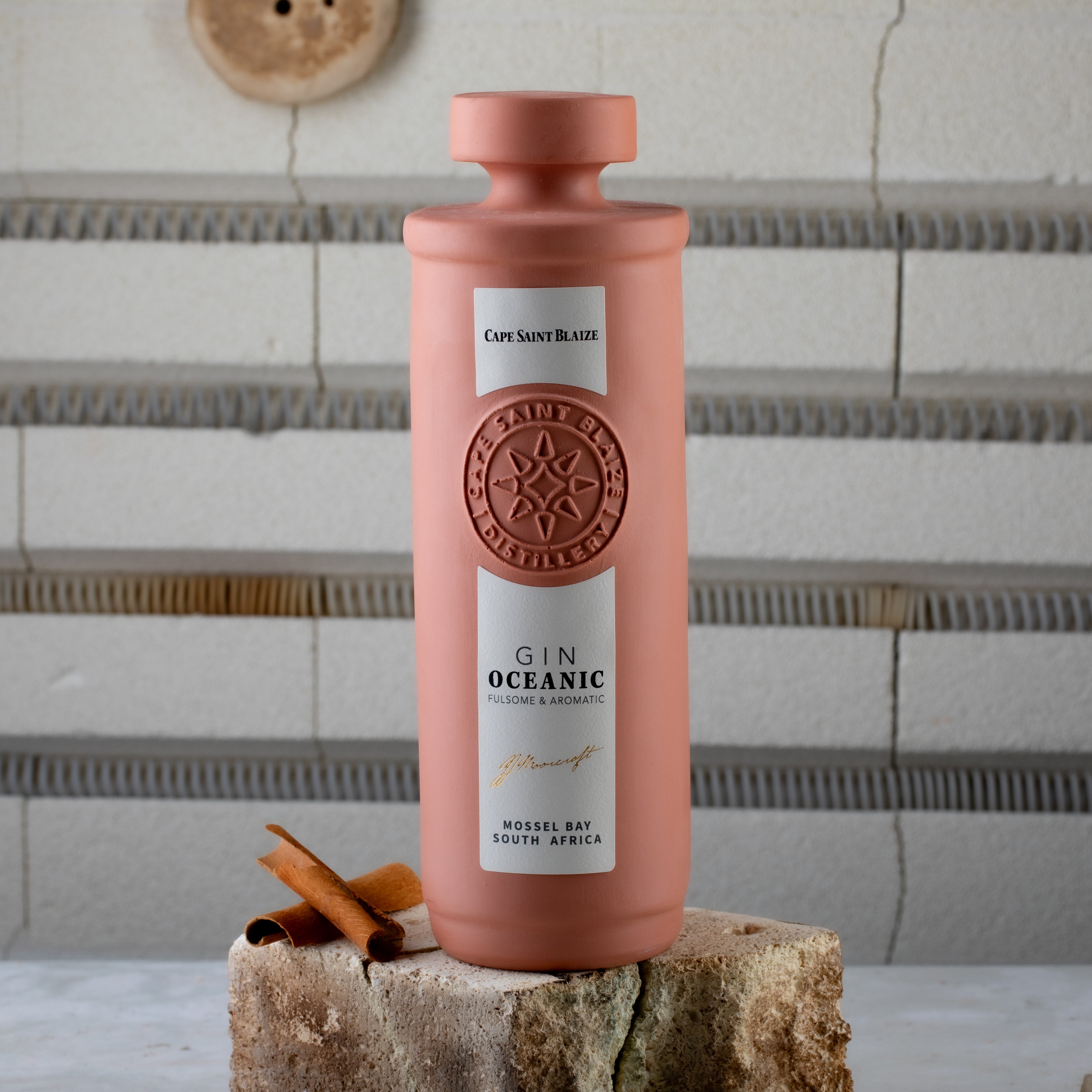 Oceanic Gin Fine Porcelain